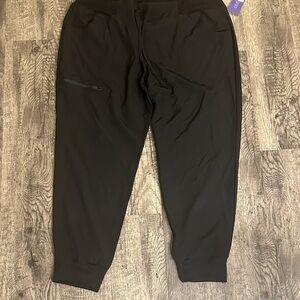 Cherokee Petite Black Scrub Joggers